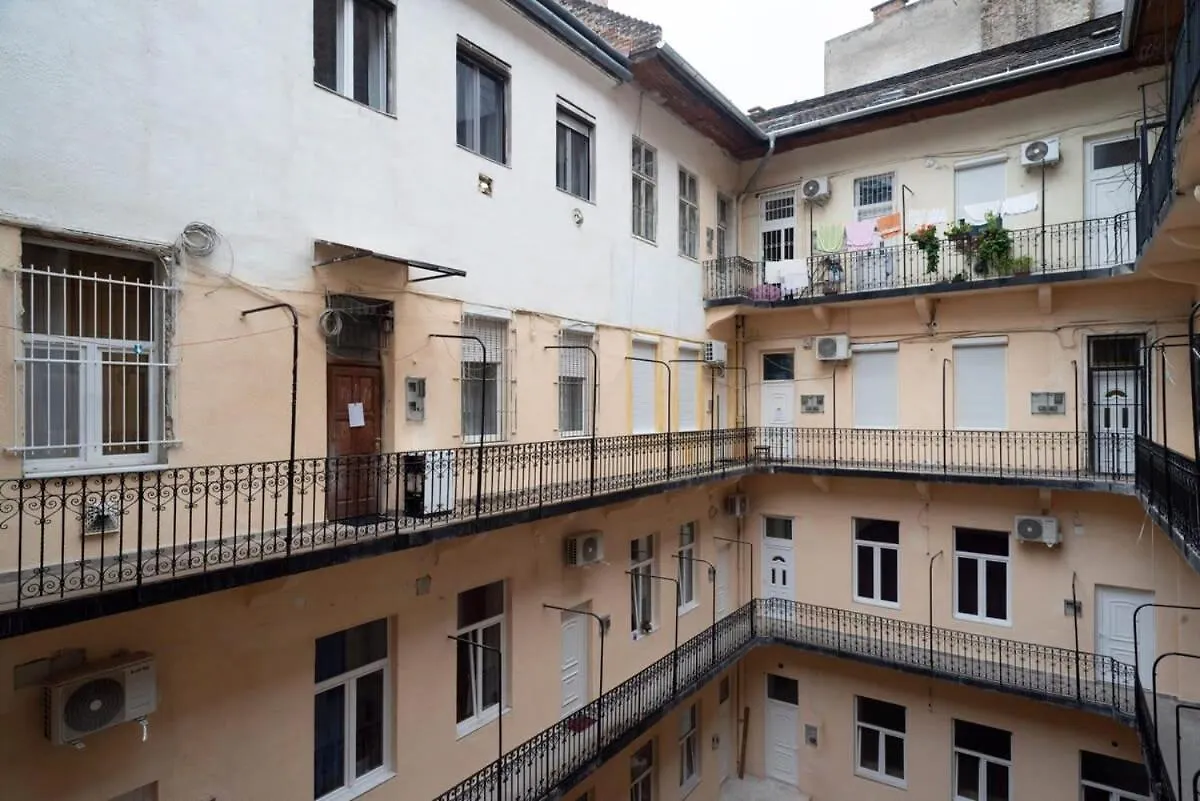 Ideal New Apartment In The Center Budapest 0*,